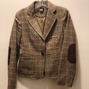 Women’s wool traditional tweed blazer
